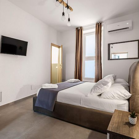 G E B Central Apartment Palermo Ngoại thất bức ảnh